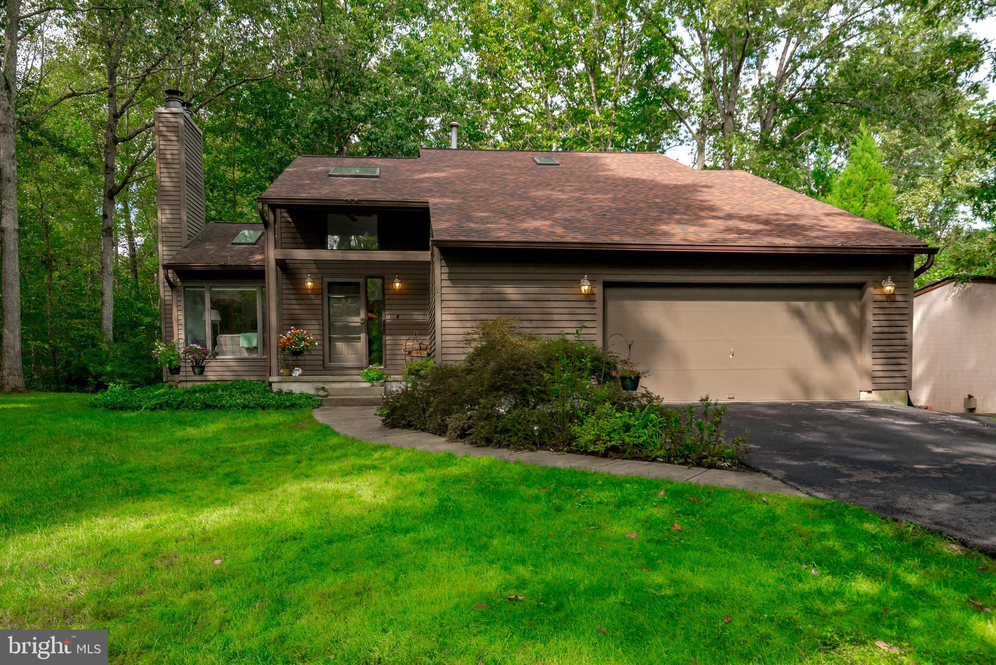 NORTH RIVER FOREST - Residential