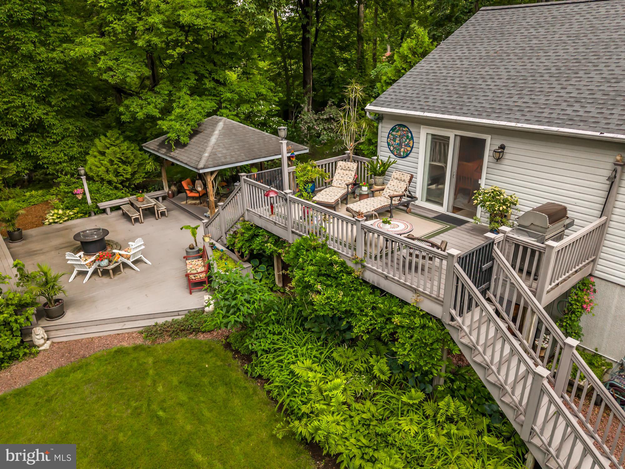 327 HUNTERS RUN ROAD