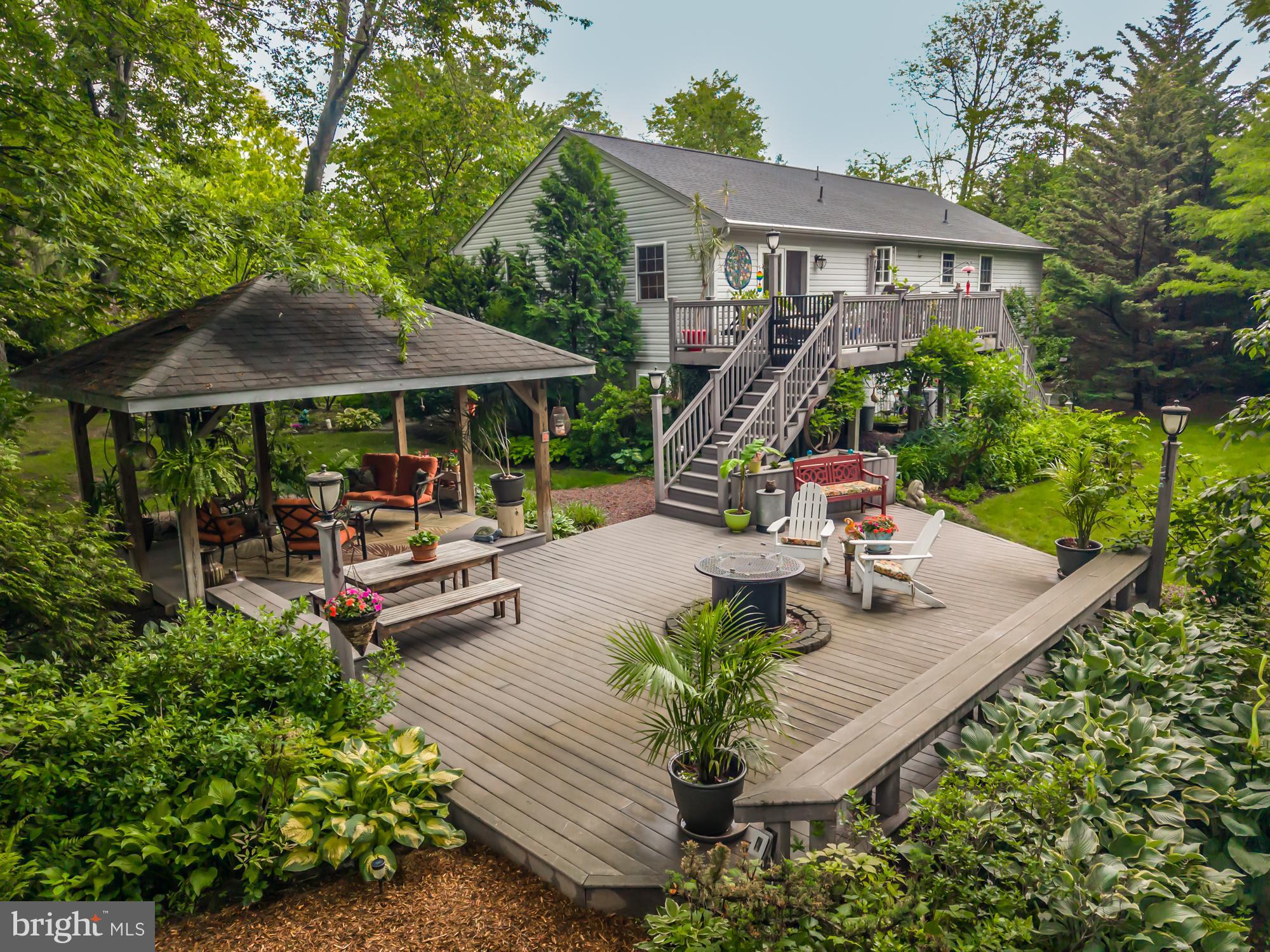 327 HUNTERS RUN ROAD