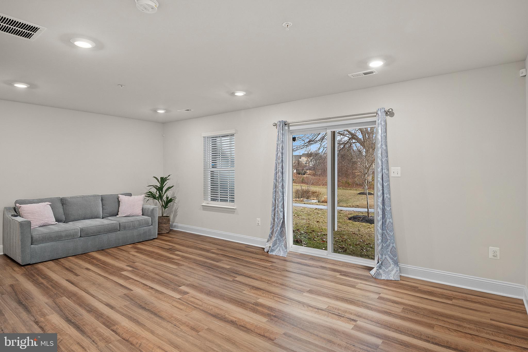 SUMMERFIELD VILLAGE - Residential