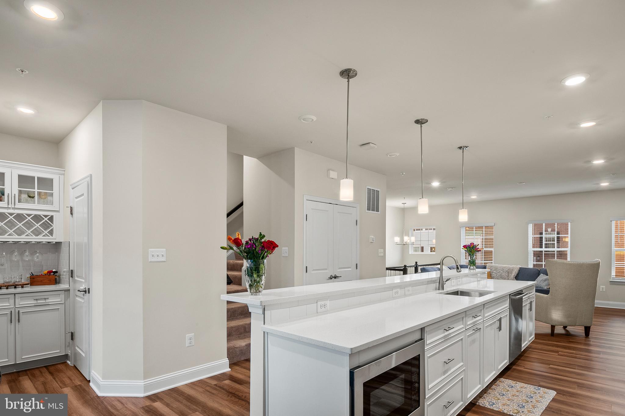 SUMMERFIELD VILLAGE - Residential