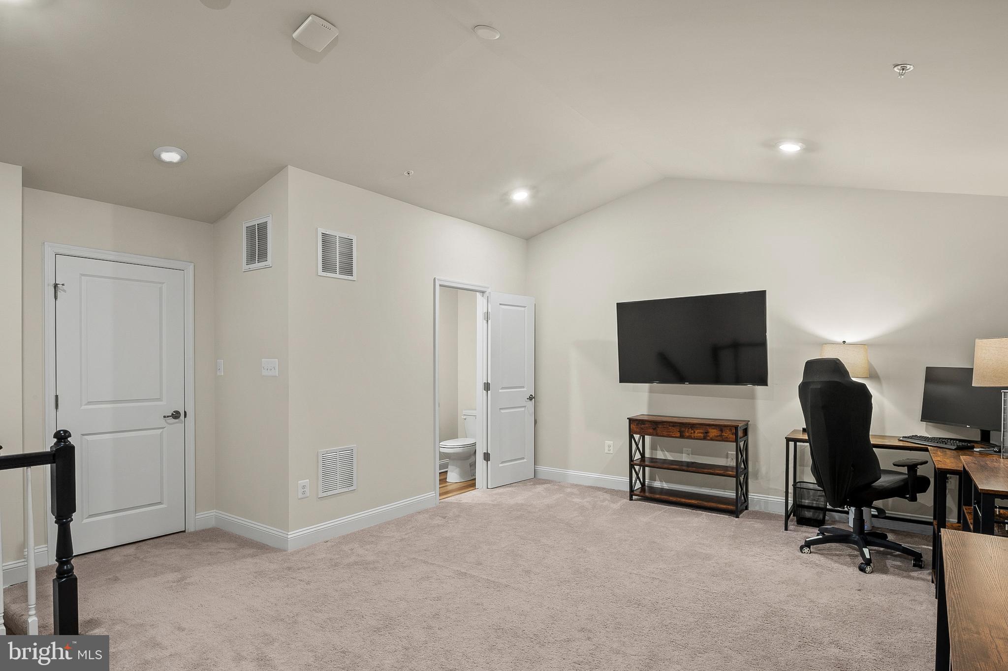 SUMMERFIELD VILLAGE - Residential