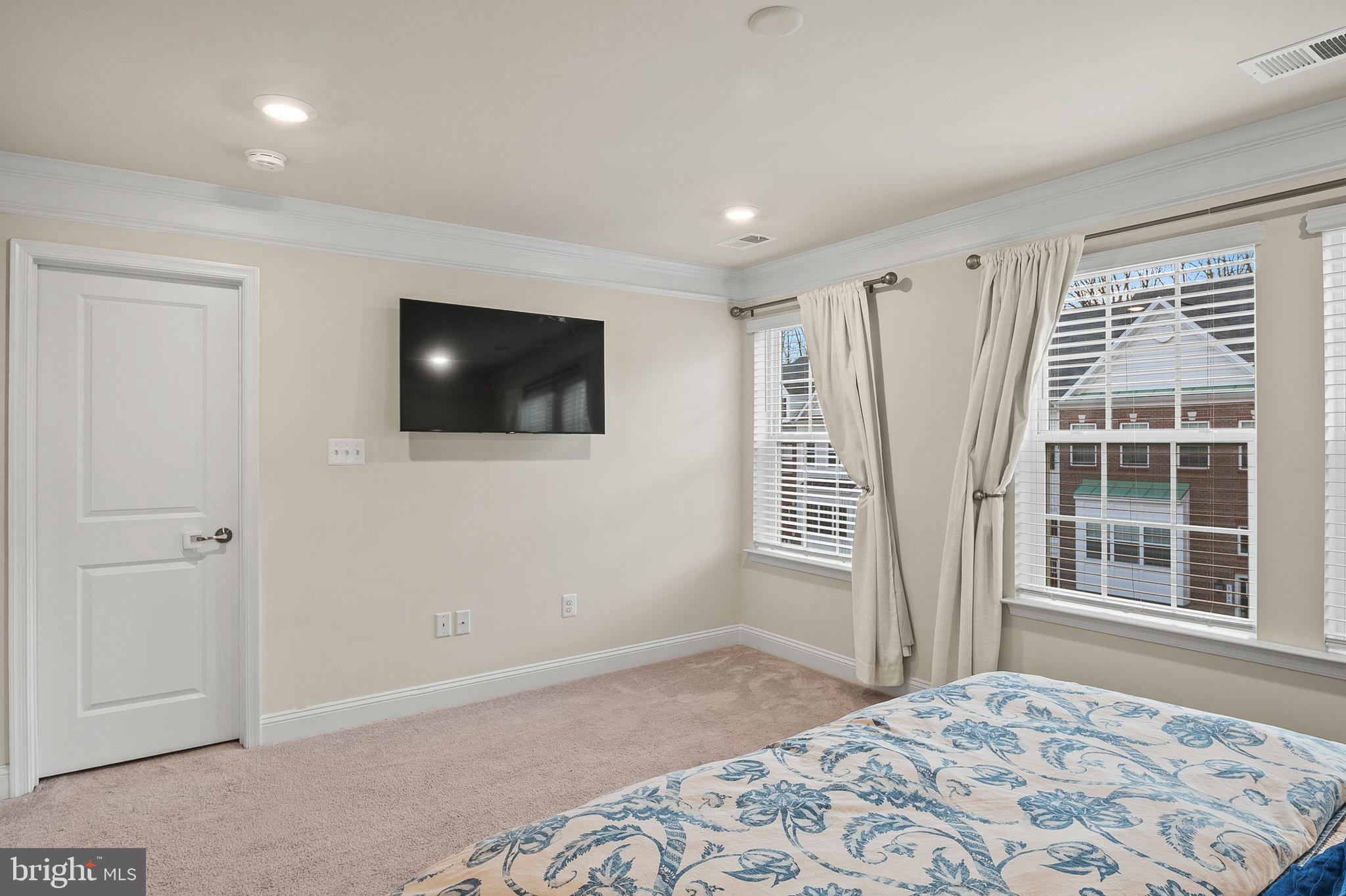 SUMMERFIELD VILLAGE - Residential