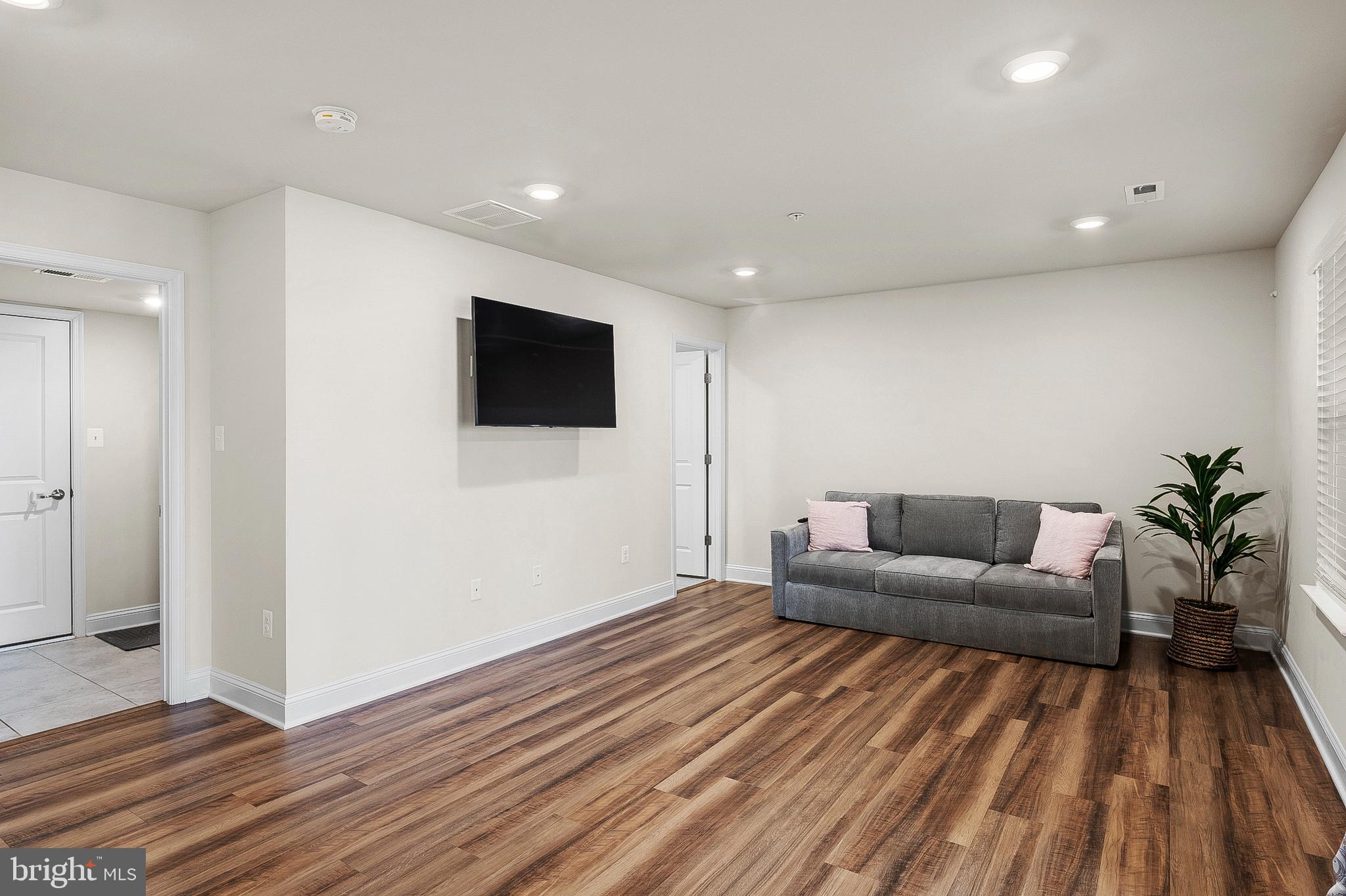 SUMMERFIELD VILLAGE - Residential