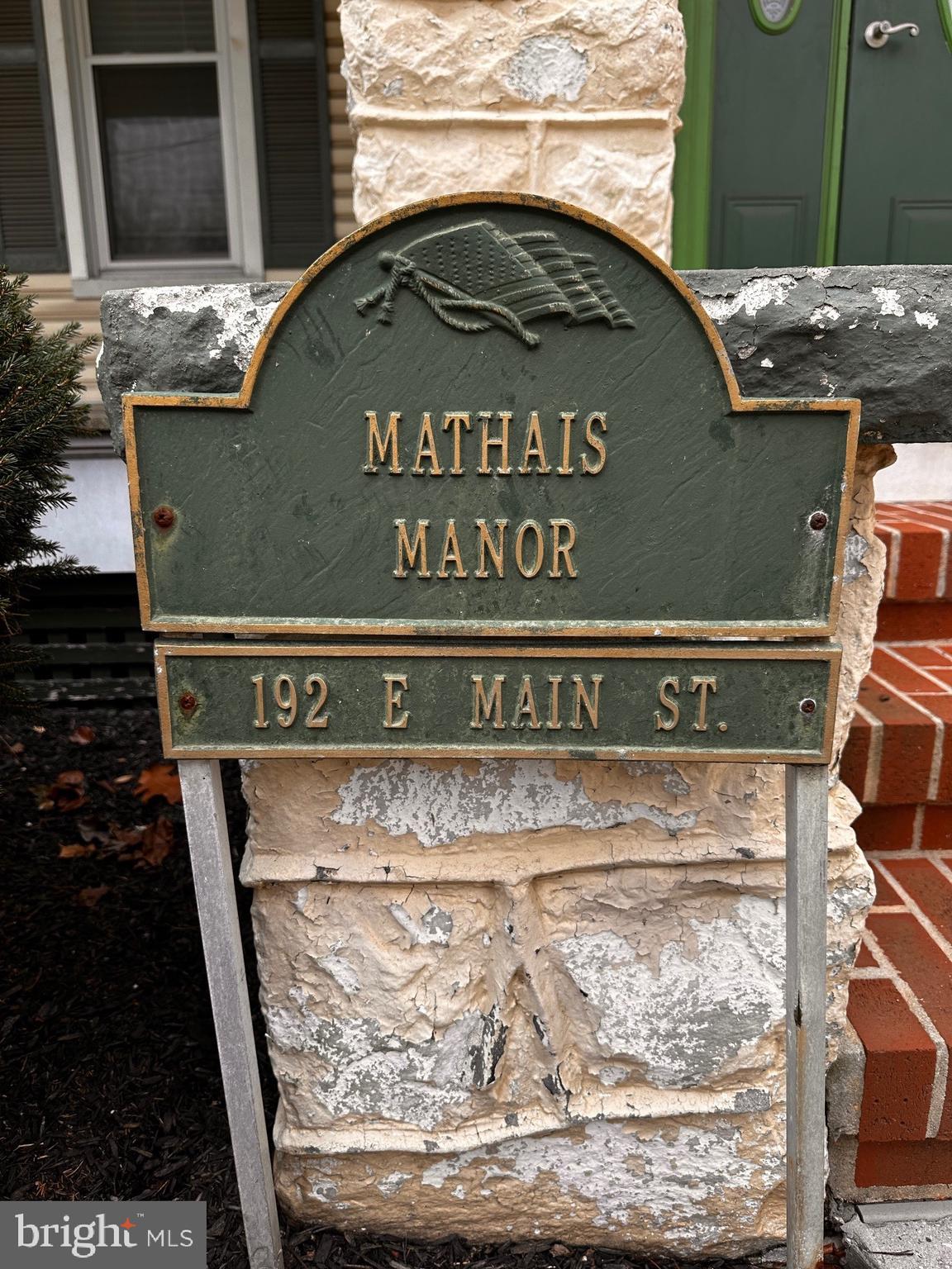 192 E MAIN STREET