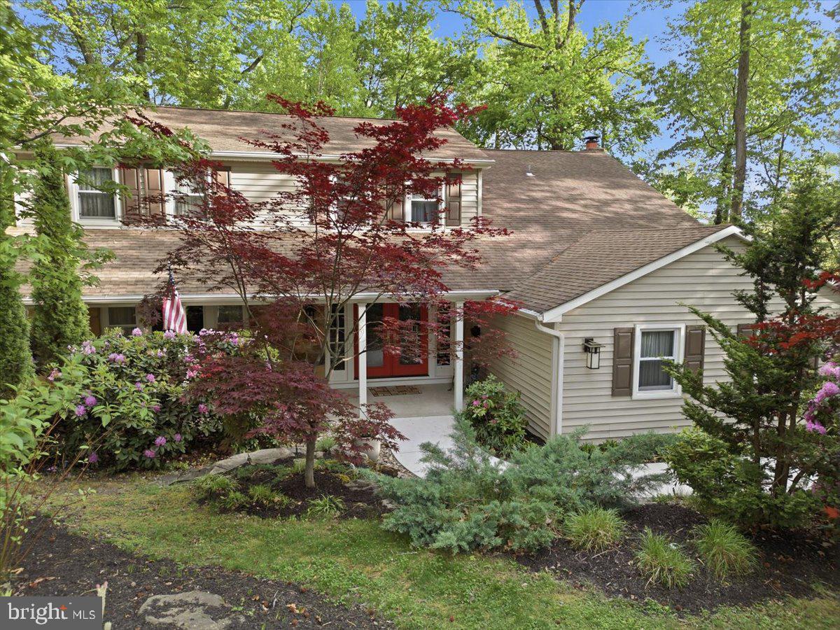 516 FIRESIDE CIRCLE