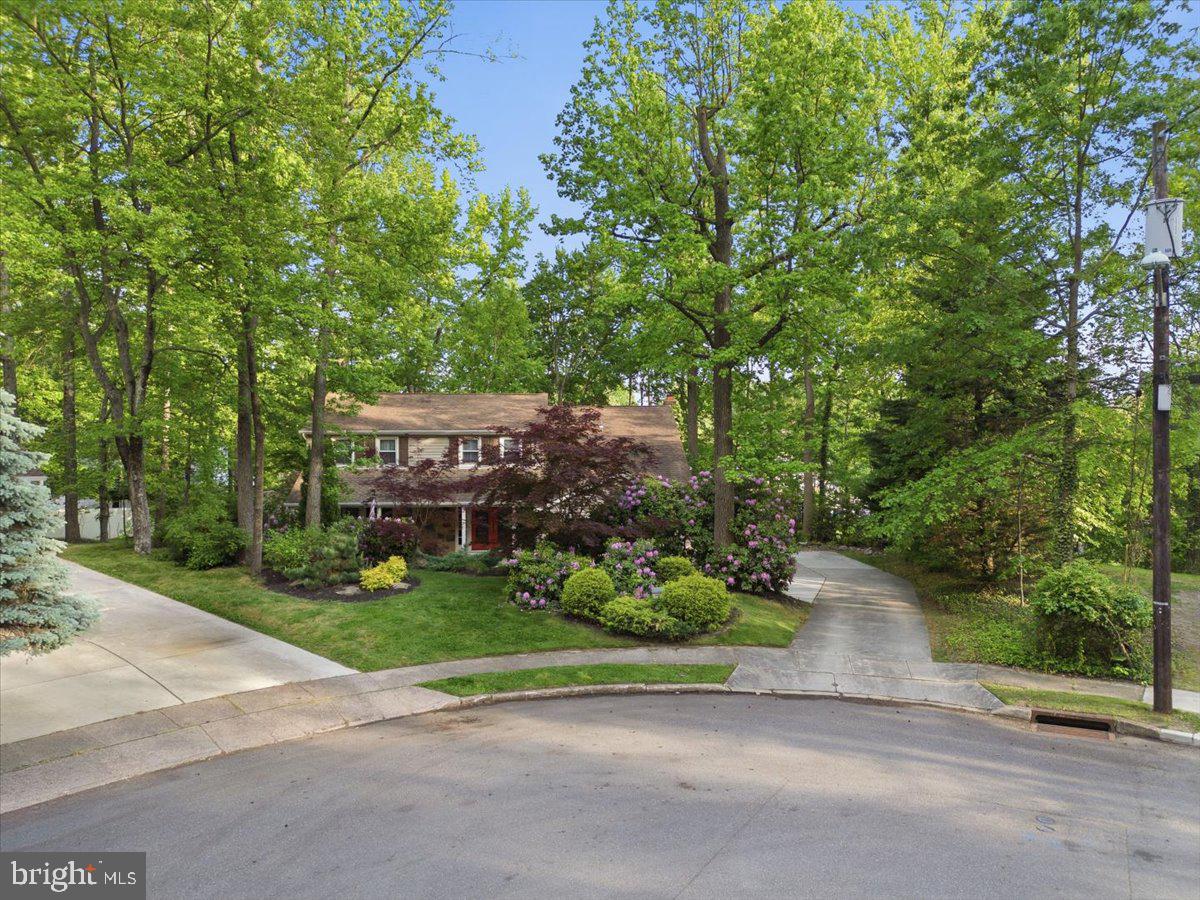 516 FIRESIDE CIRCLE
