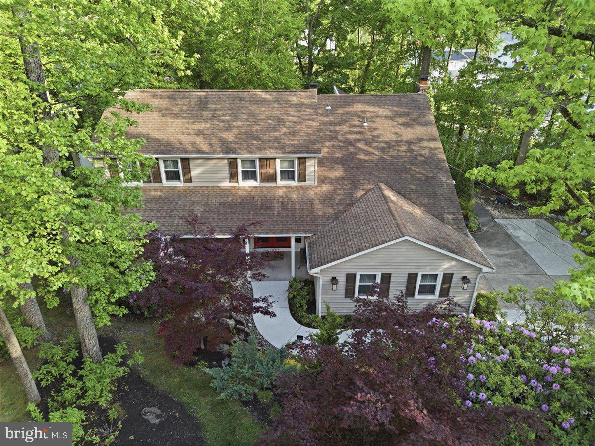 516 FIRESIDE CIRCLE