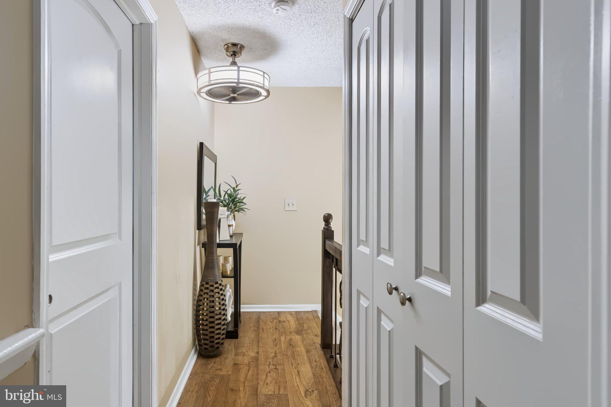 1112 LIGHTHOUSE LANE