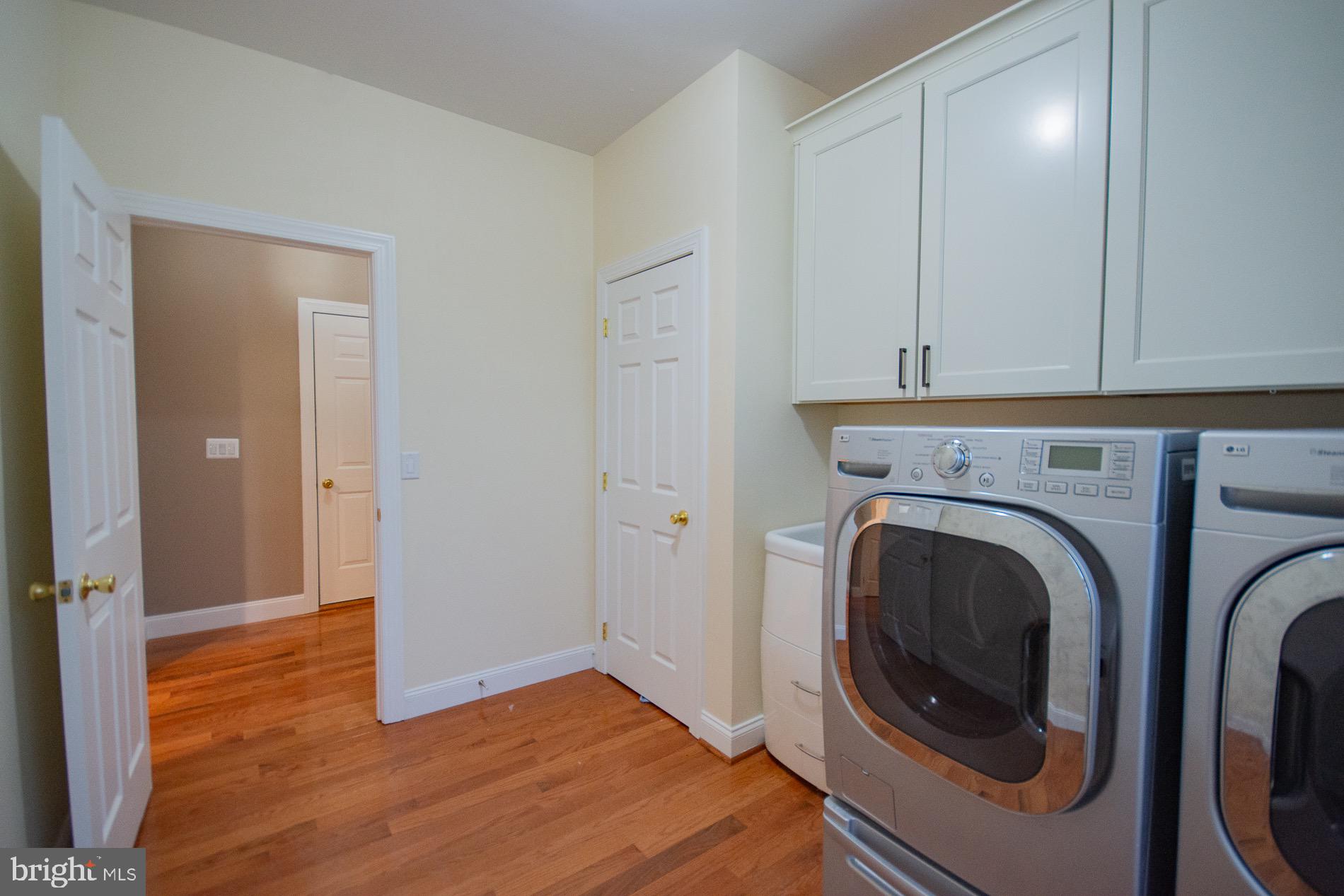 BROOKFIELD ON THE POTOMAC - Residential