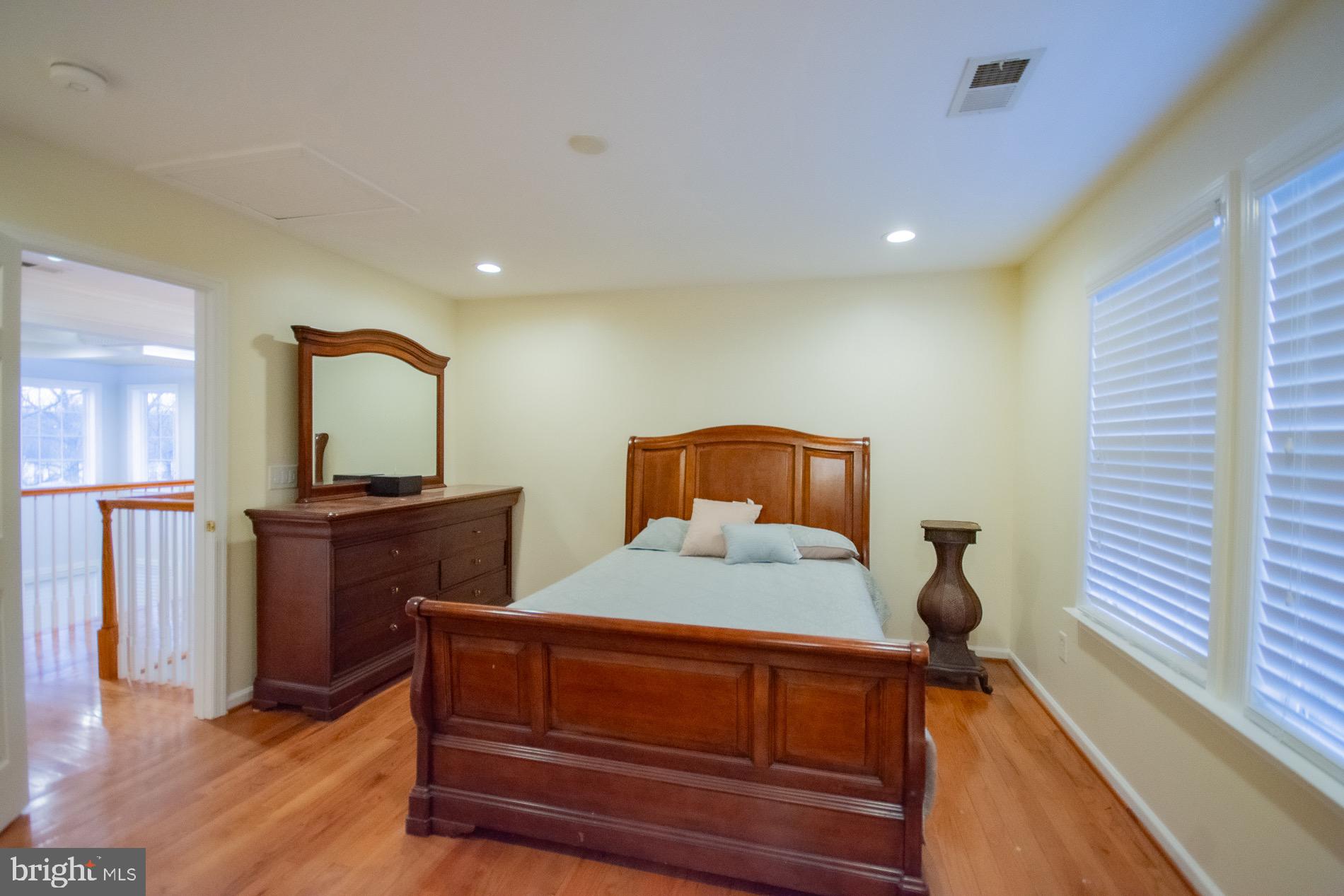 BROOKFIELD ON THE POTOMAC - Residential