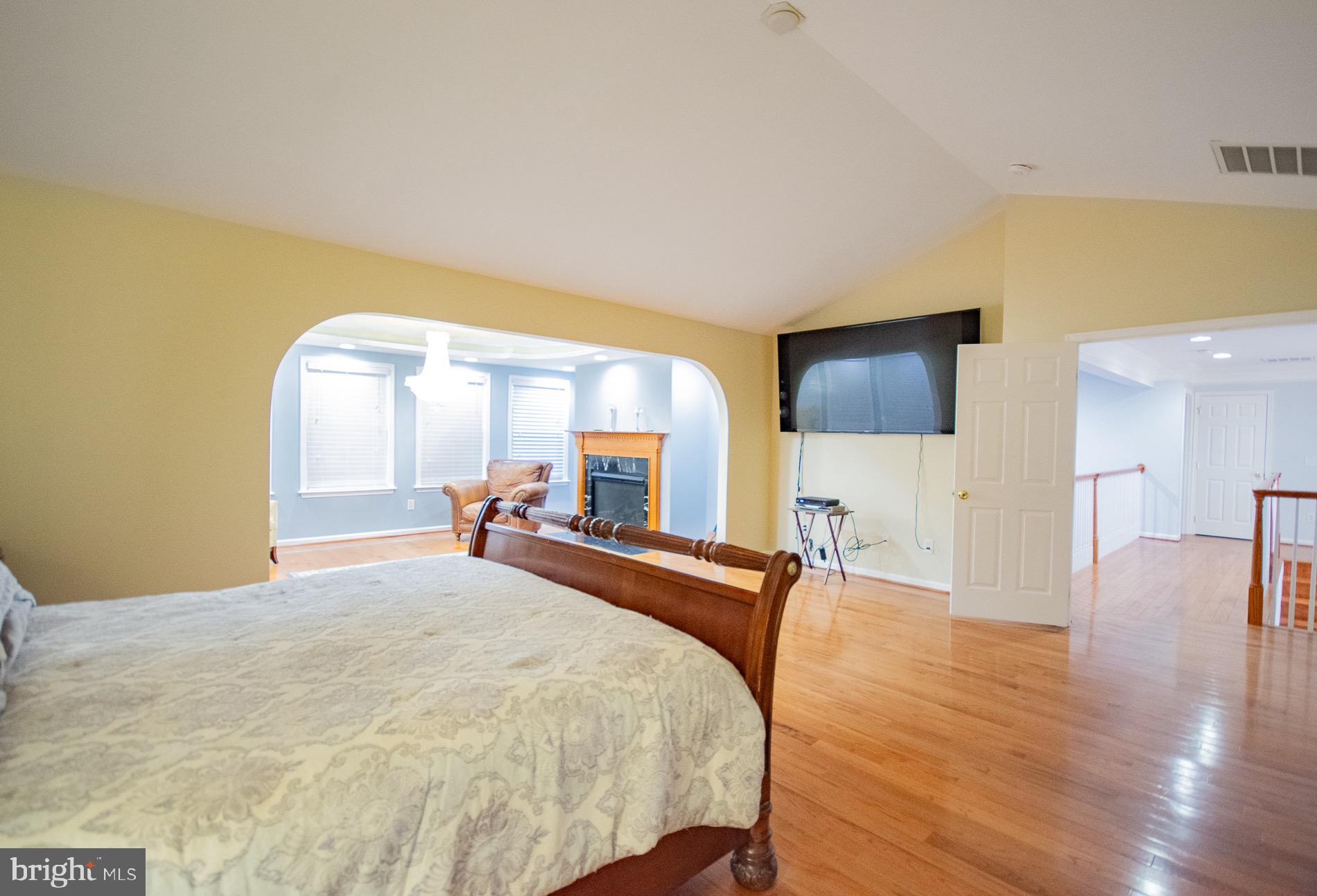 BROOKFIELD ON THE POTOMAC - Residential