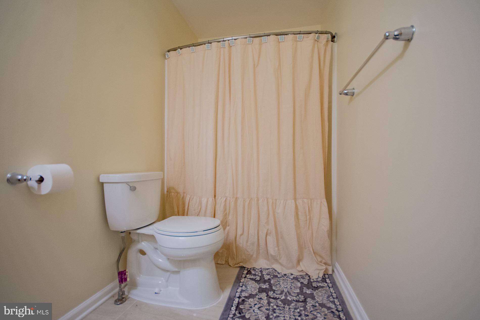 BROOKFIELD ON THE POTOMAC - Residential