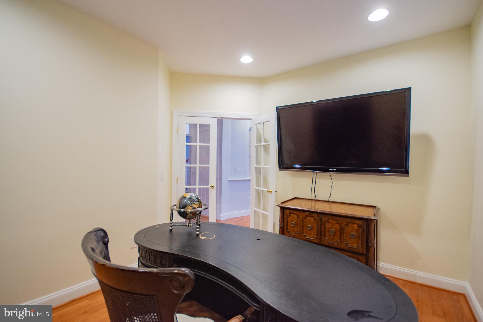 BROOKFIELD ON THE POTOMAC - Residential