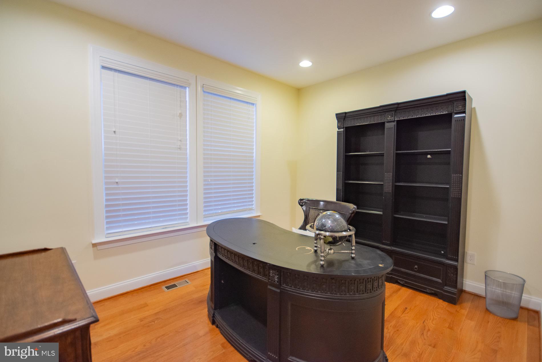 BROOKFIELD ON THE POTOMAC - Residential