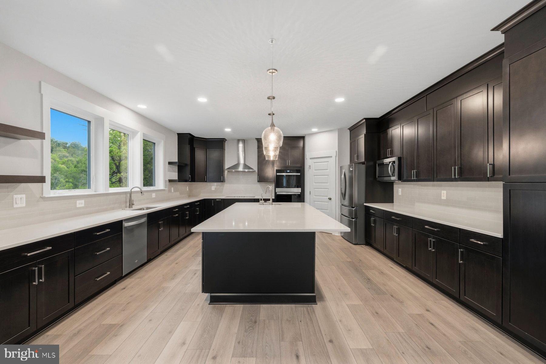 BALMORAL - Residential