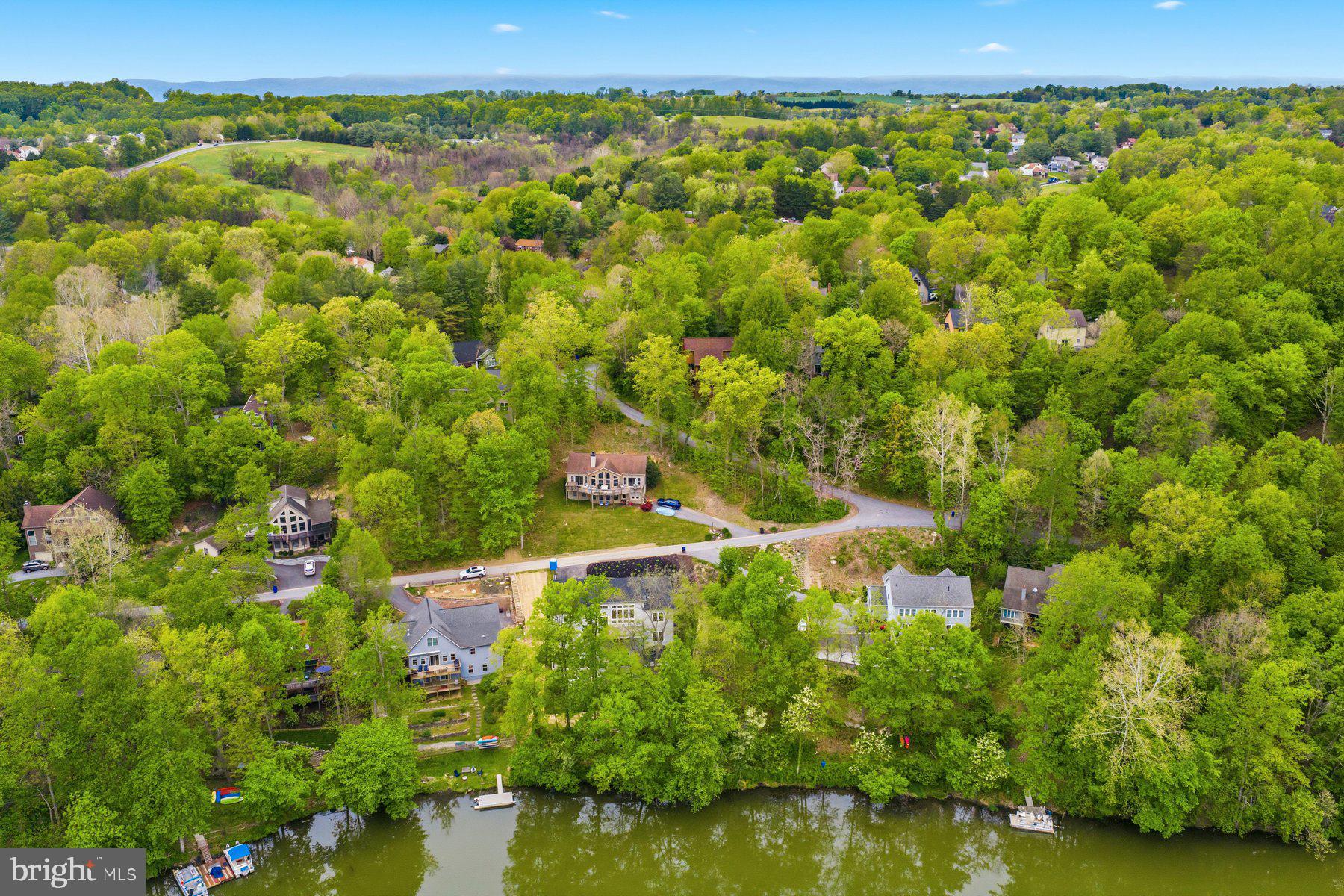BALMORAL - Residential