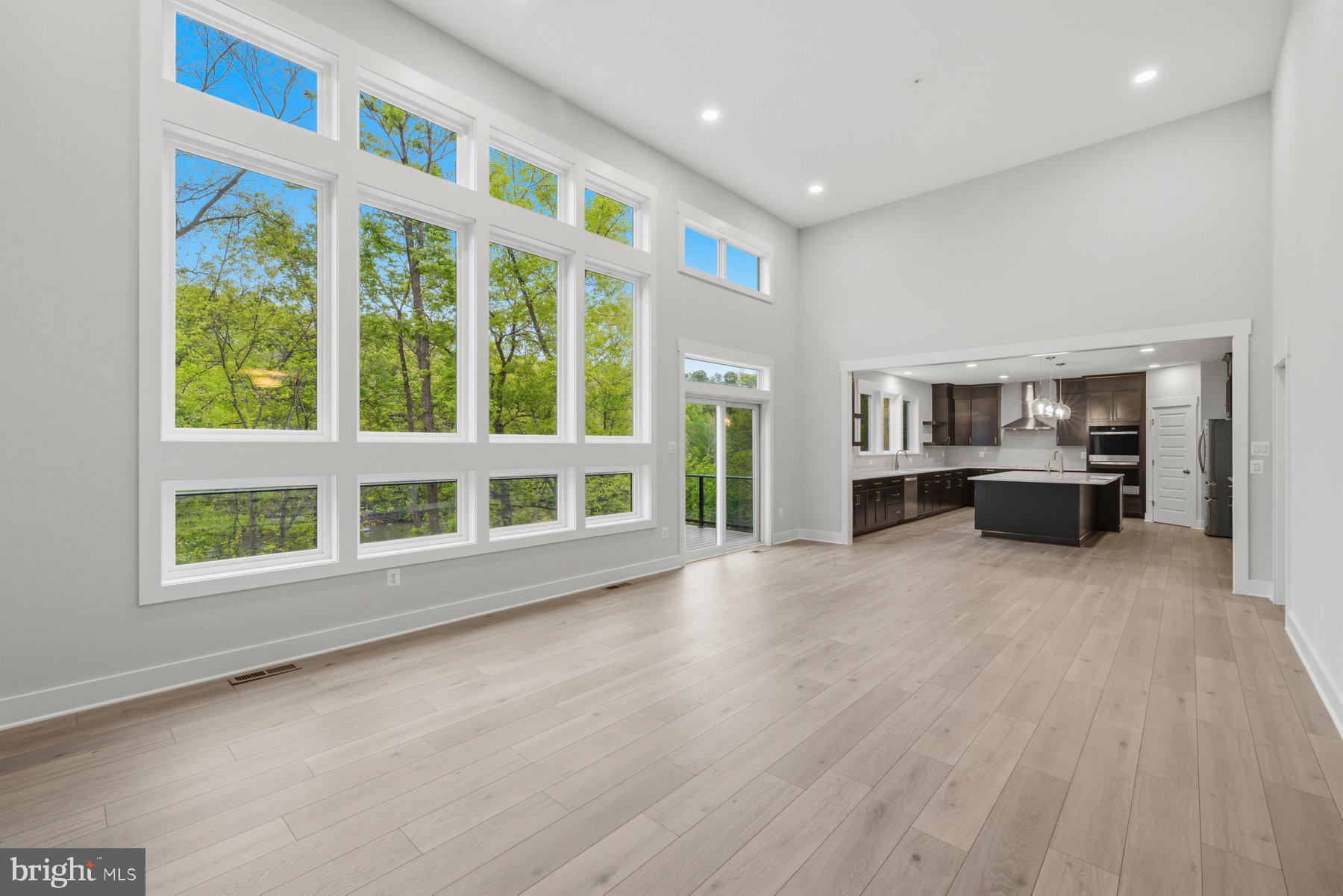 BALMORAL - Residential