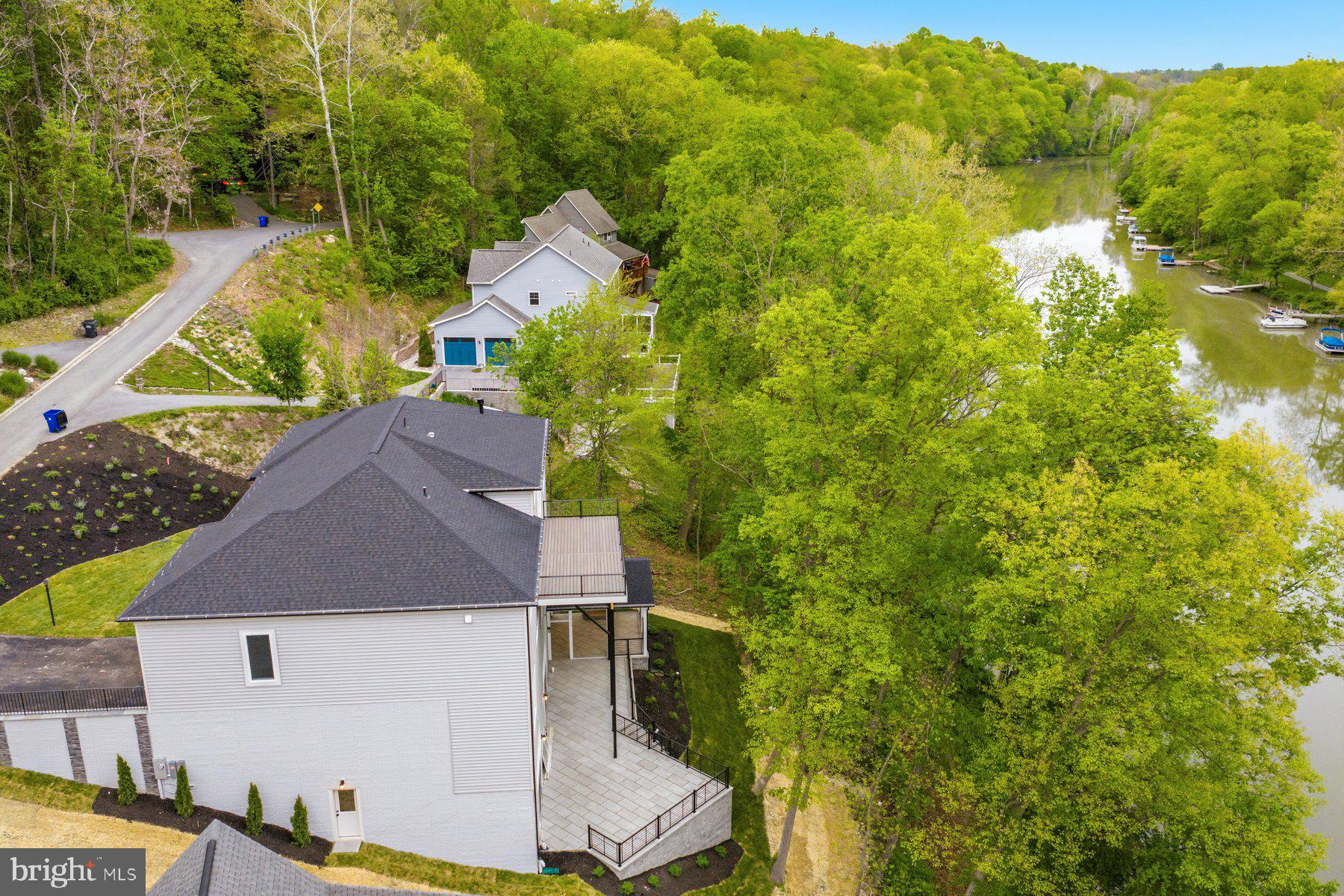 BALMORAL - Residential