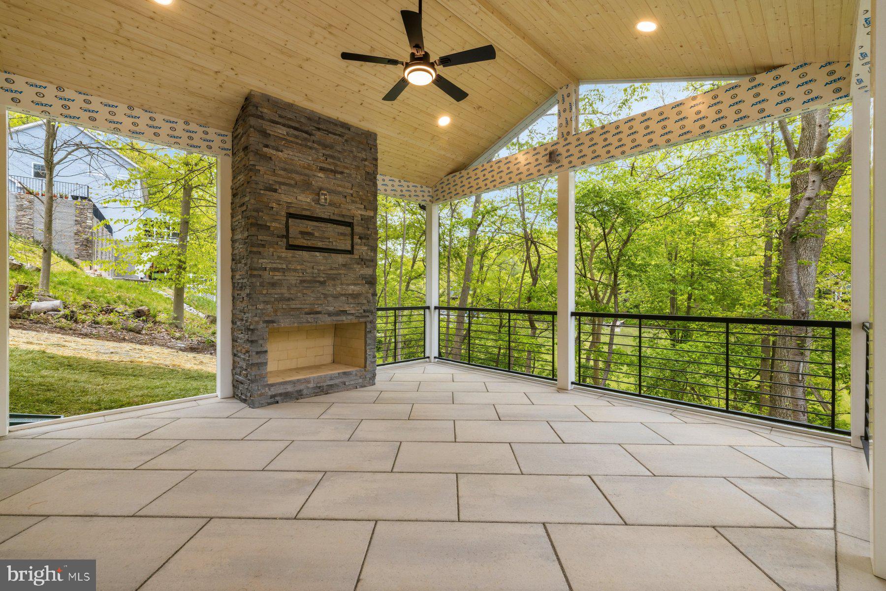 BALMORAL - Residential