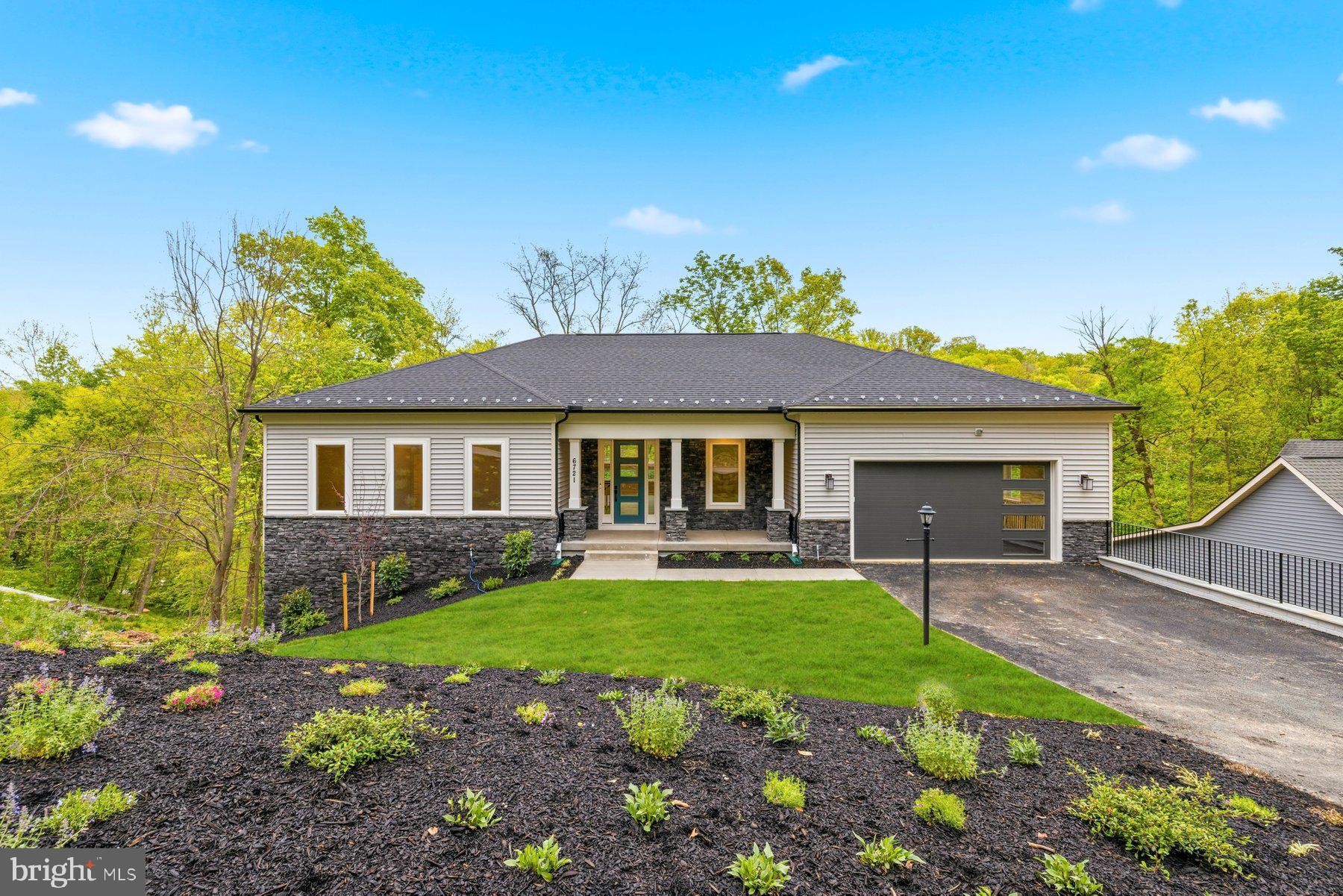 BALMORAL - Residential