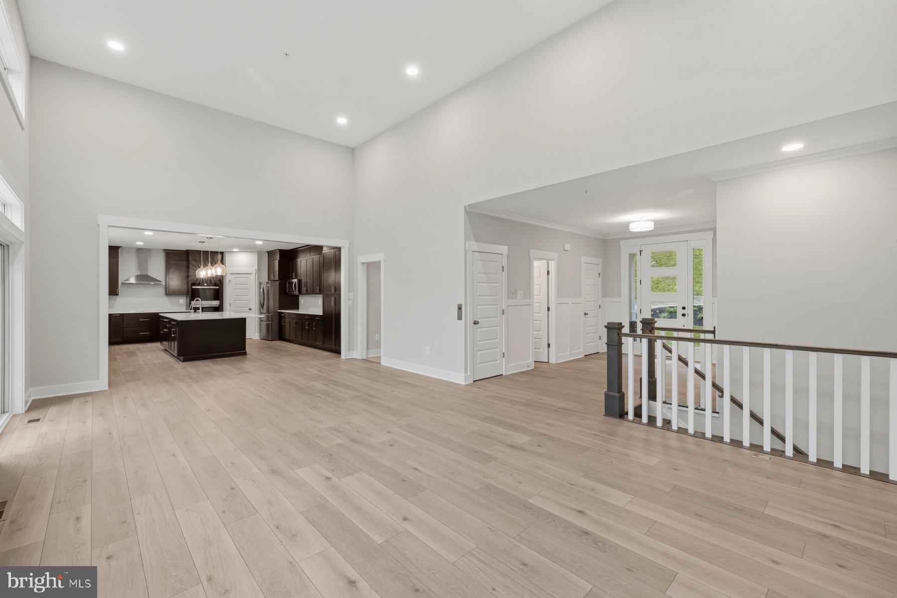 BALMORAL - Residential