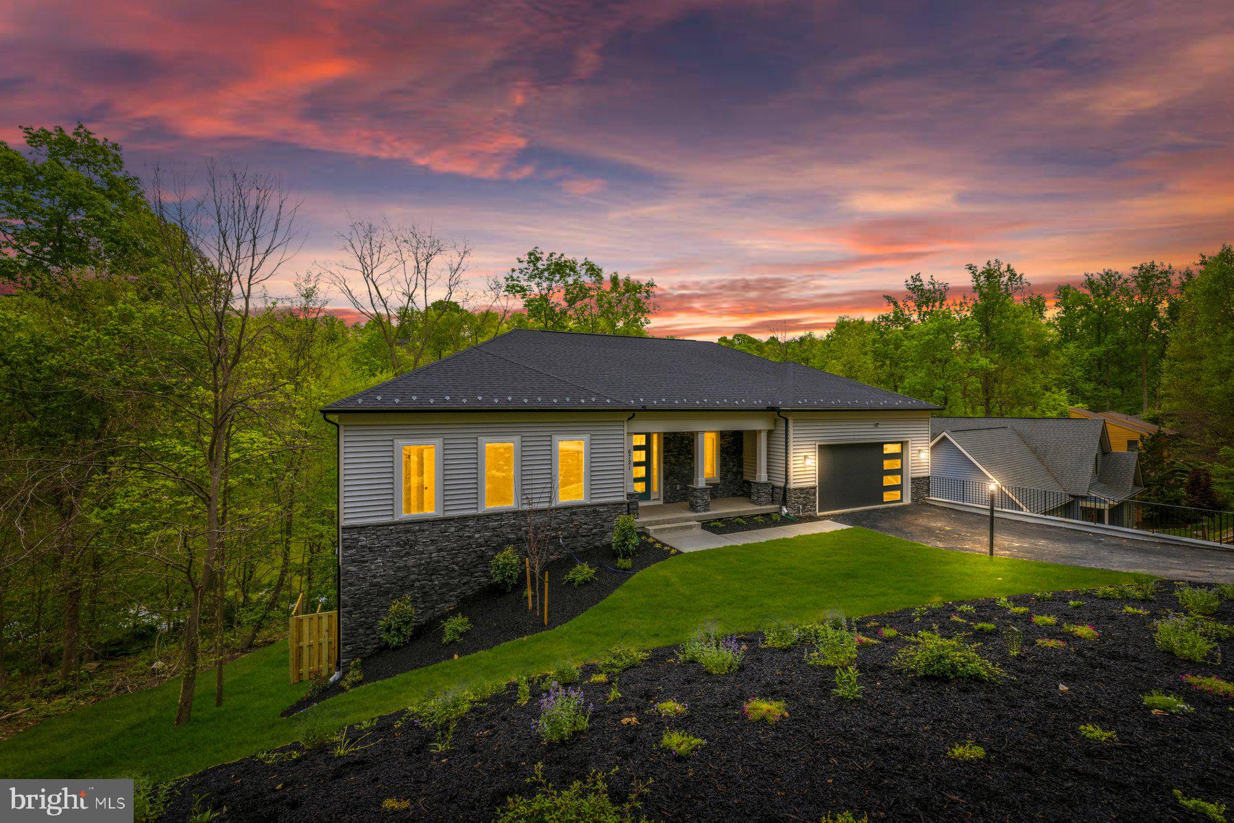 BALMORAL - Residential