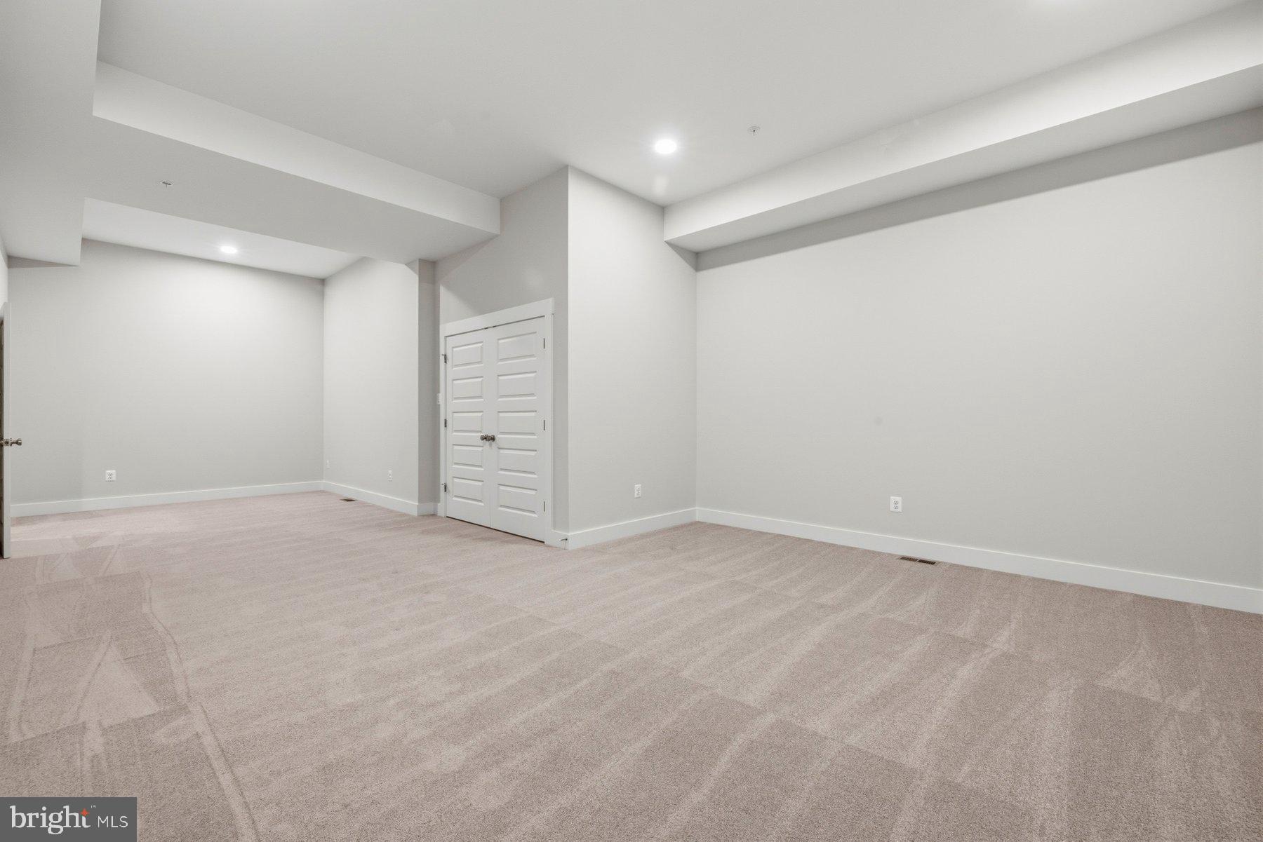 BALMORAL - Residential