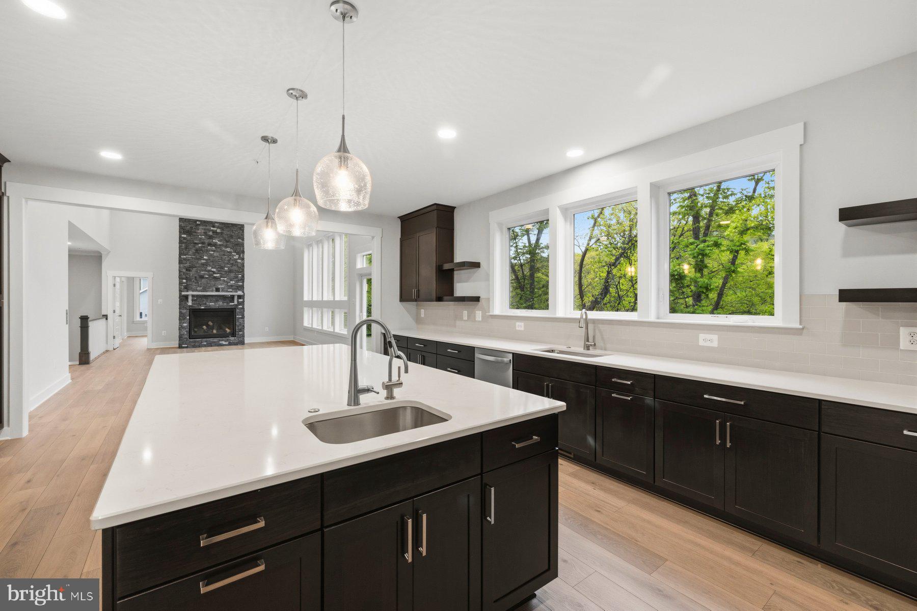 BALMORAL - Residential