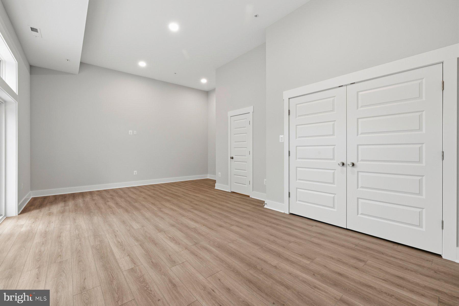 BALMORAL - Residential