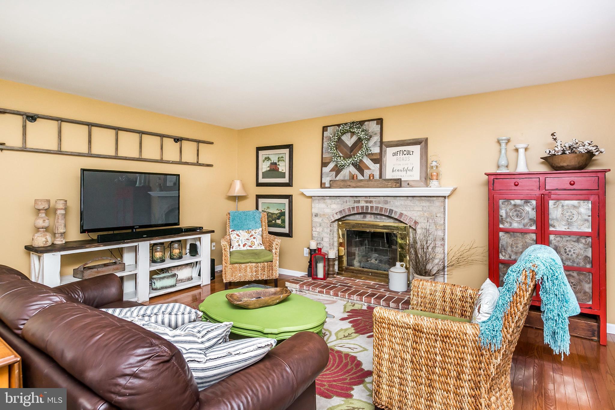 ROSSLARE - Residential Lease