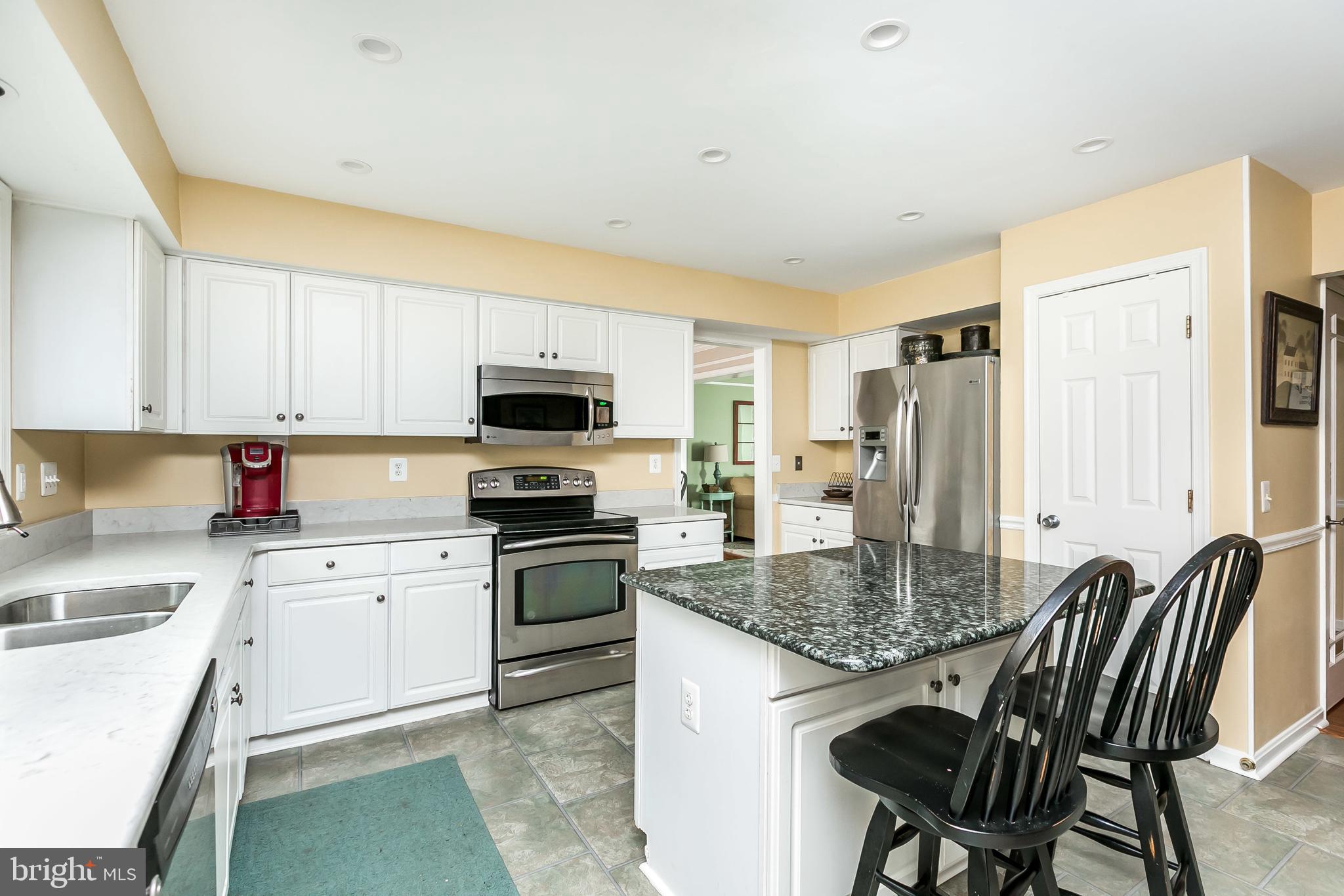 ROSSLARE - Residential Lease