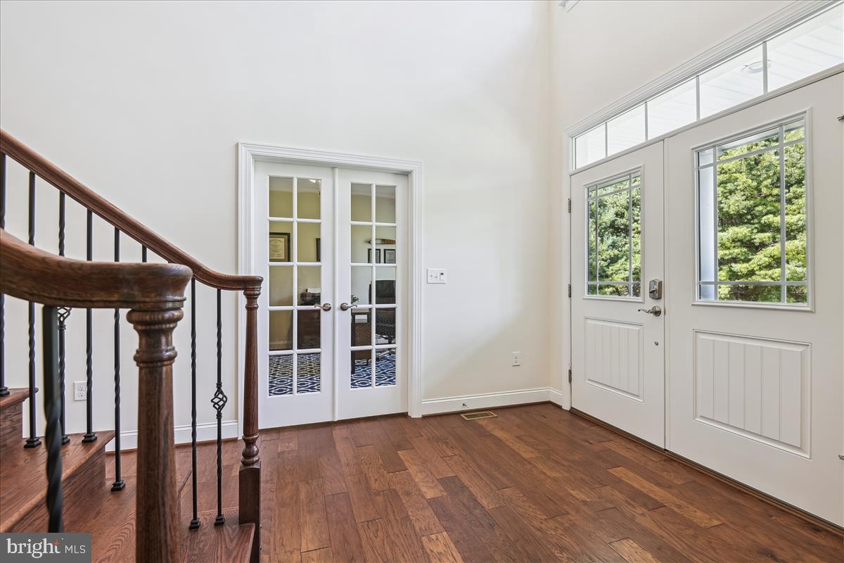 FOREST HILL - Residential