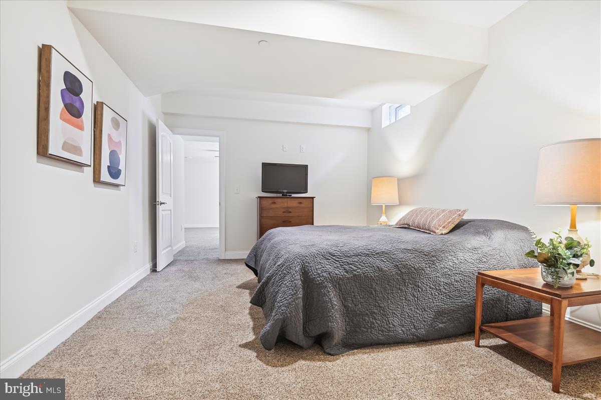 FOREST HILL - Residential