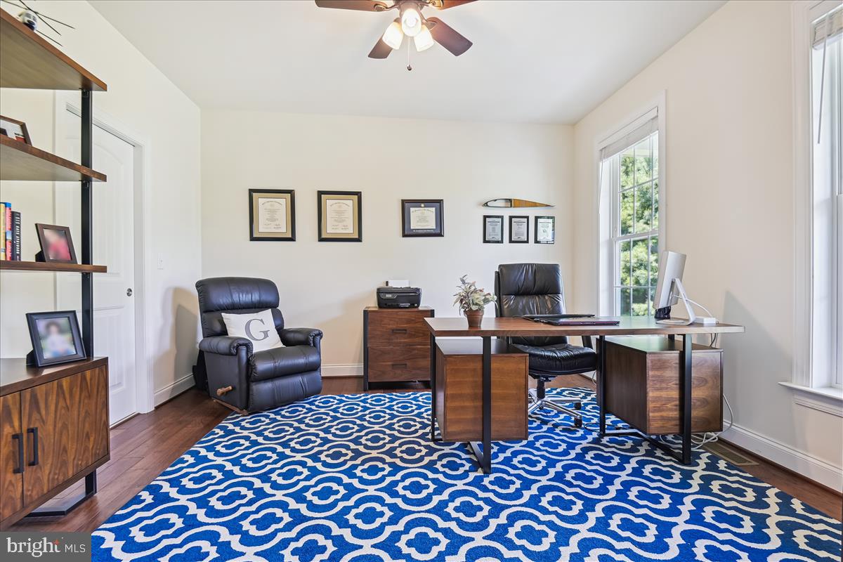 FOREST HILL - Residential