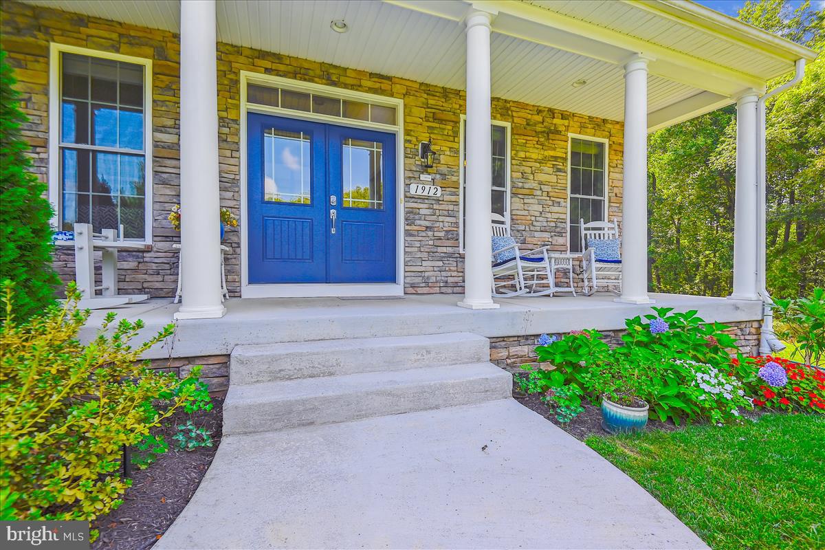 FOREST HILL - Residential