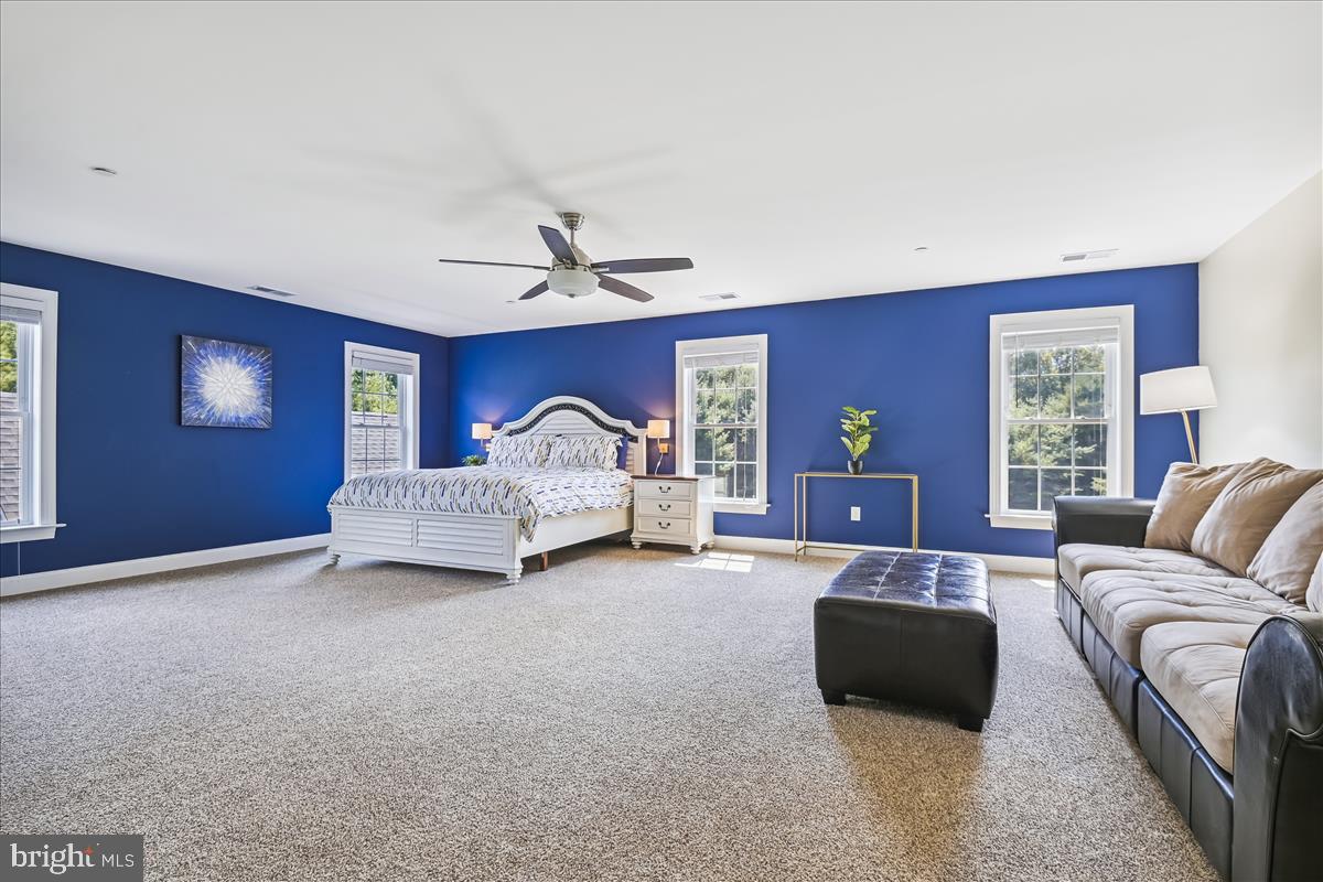 FOREST HILL - Residential