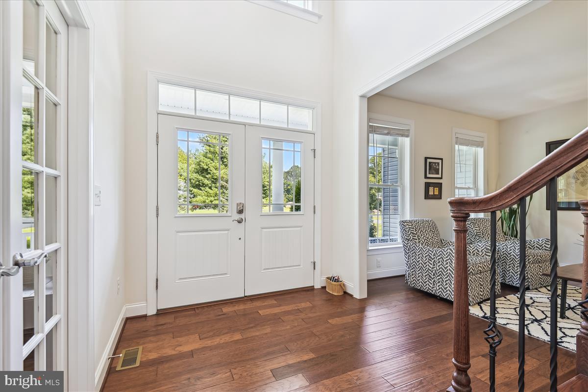 FOREST HILL - Residential