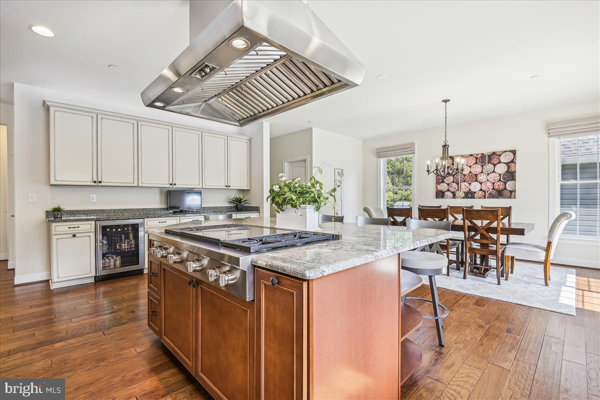 FOREST HILL - Residential