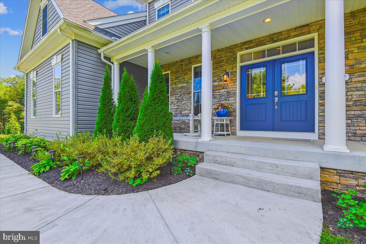 FOREST HILL - Residential