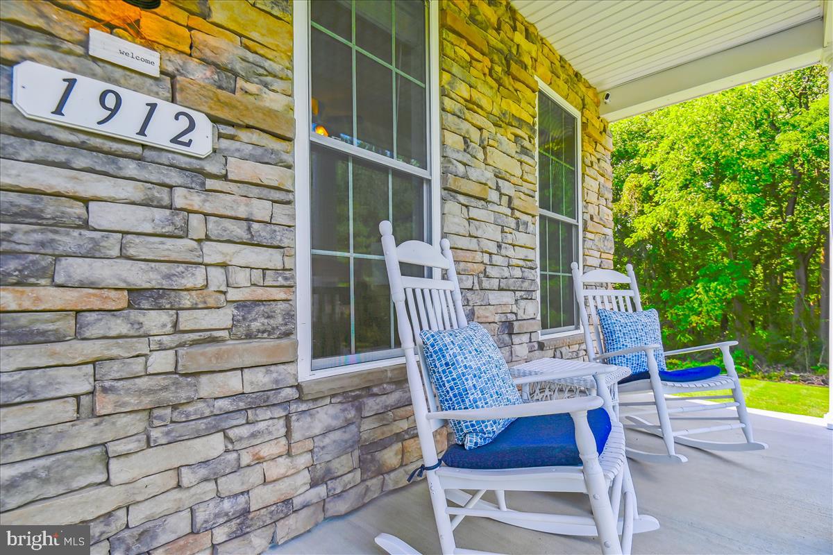 FOREST HILL - Residential