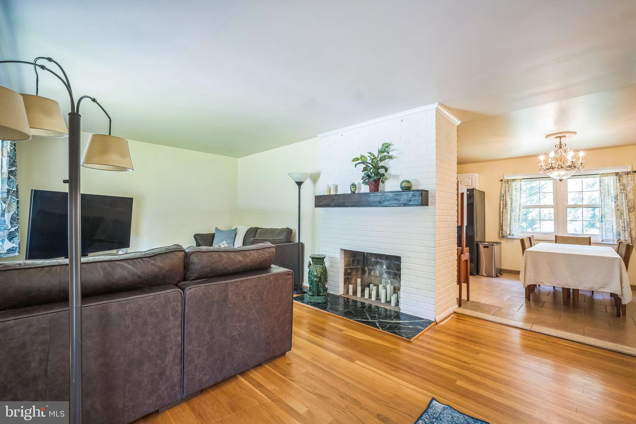 NORTH SPRINGFIELD - Residential Lease