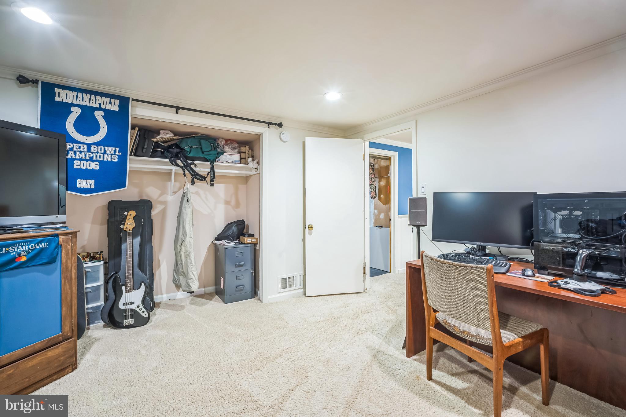 NORTH SPRINGFIELD - Residential Lease