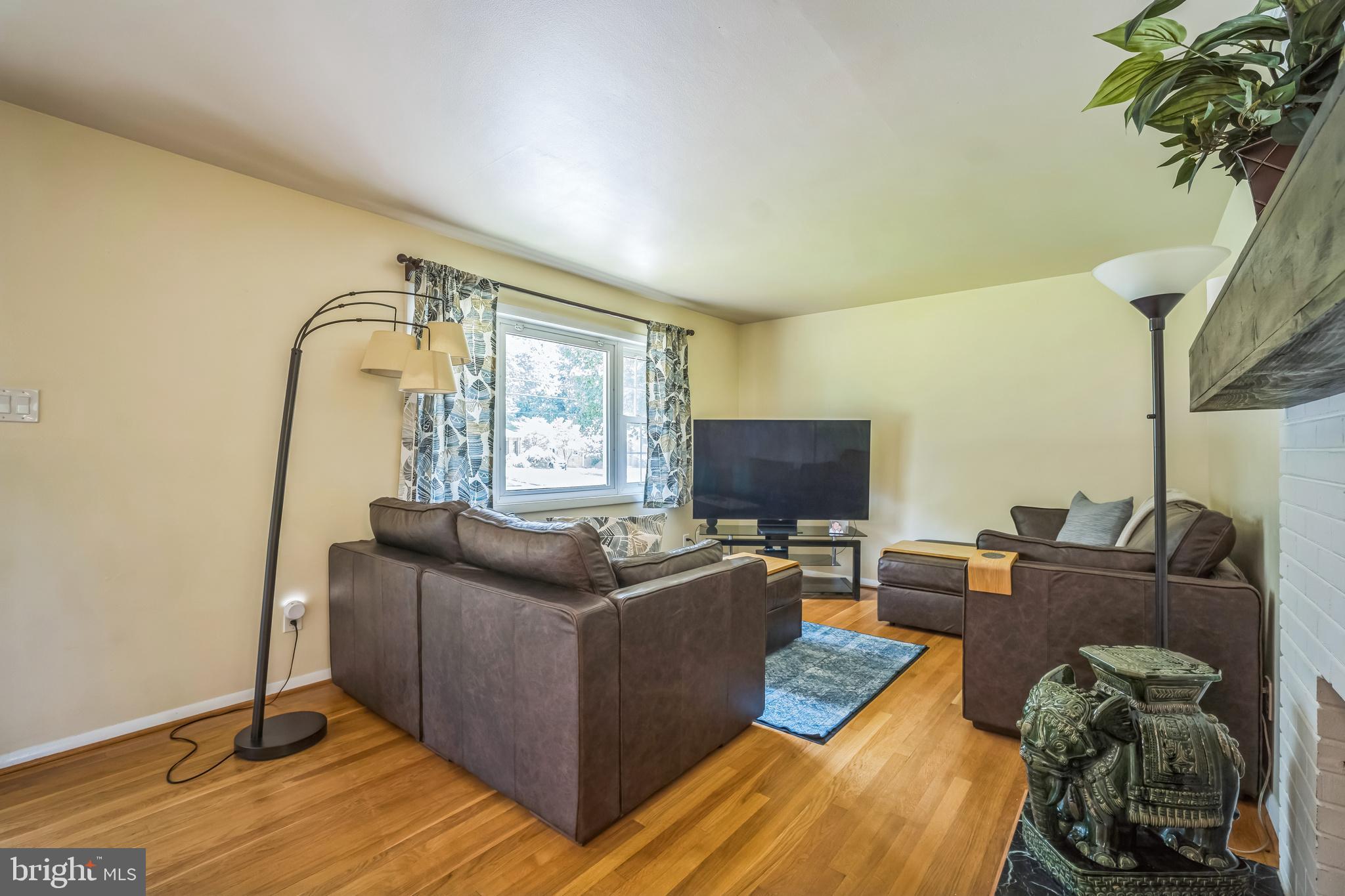 NORTH SPRINGFIELD - Residential Lease