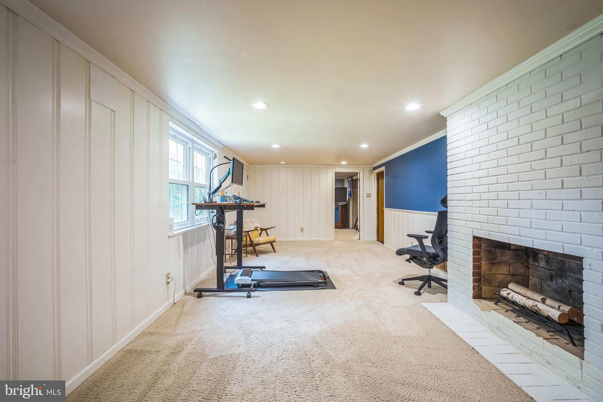 NORTH SPRINGFIELD - Residential Lease