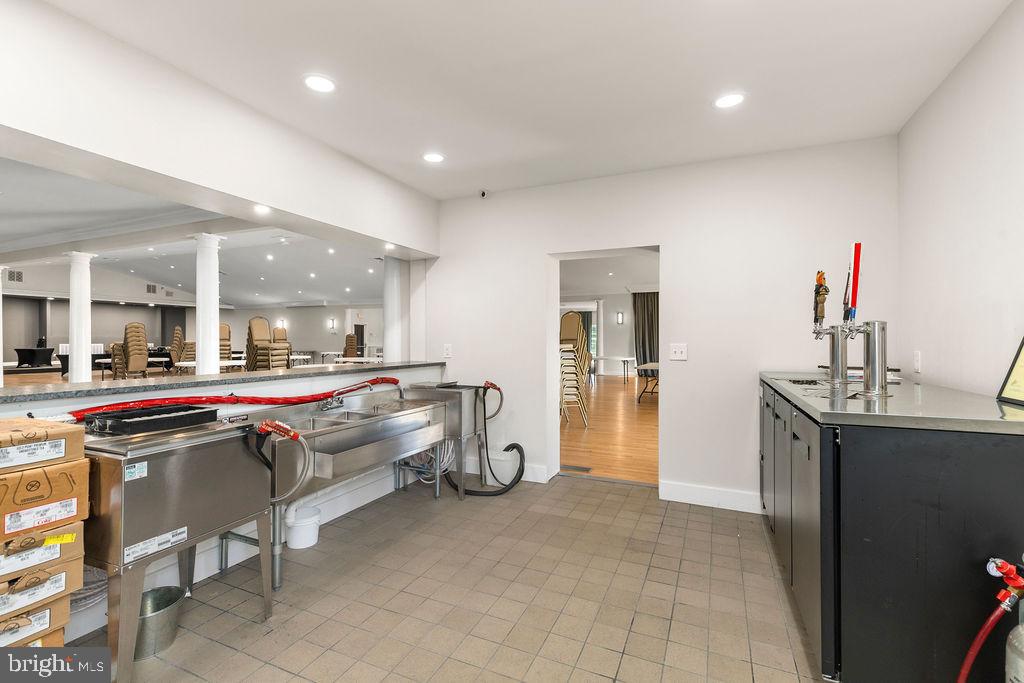 BOWLING GREEN - Residential