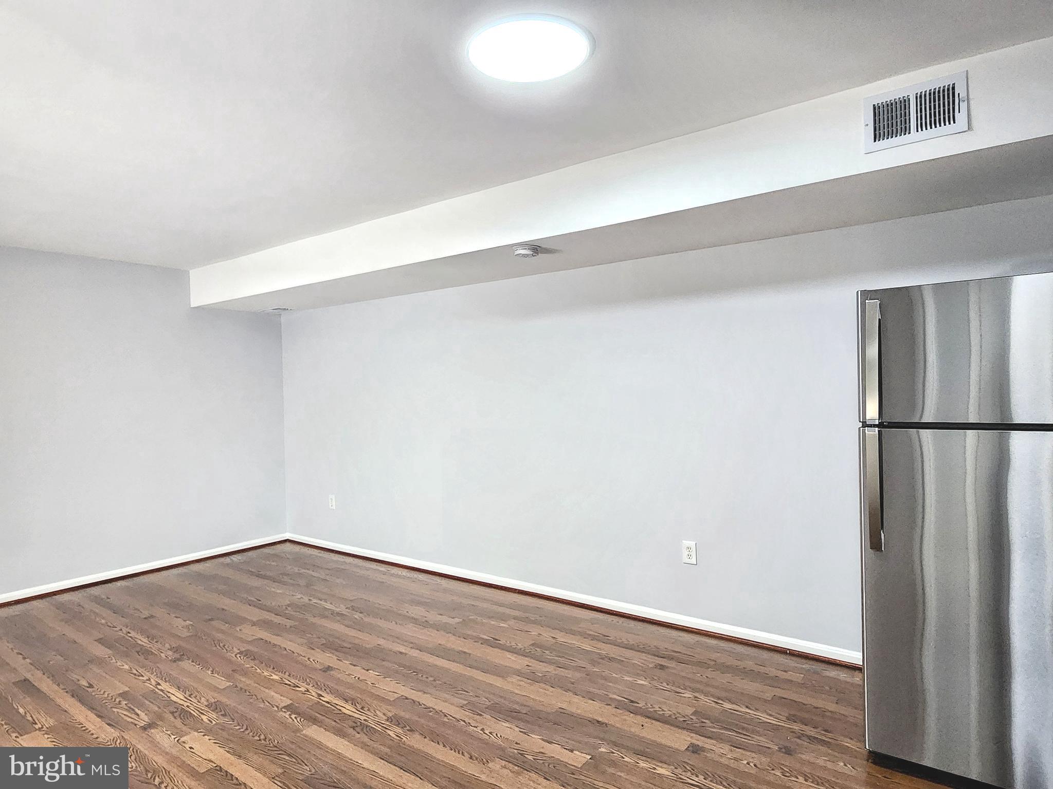 TERRACE TOWNE HOMES OF WOODLAWN - Residential