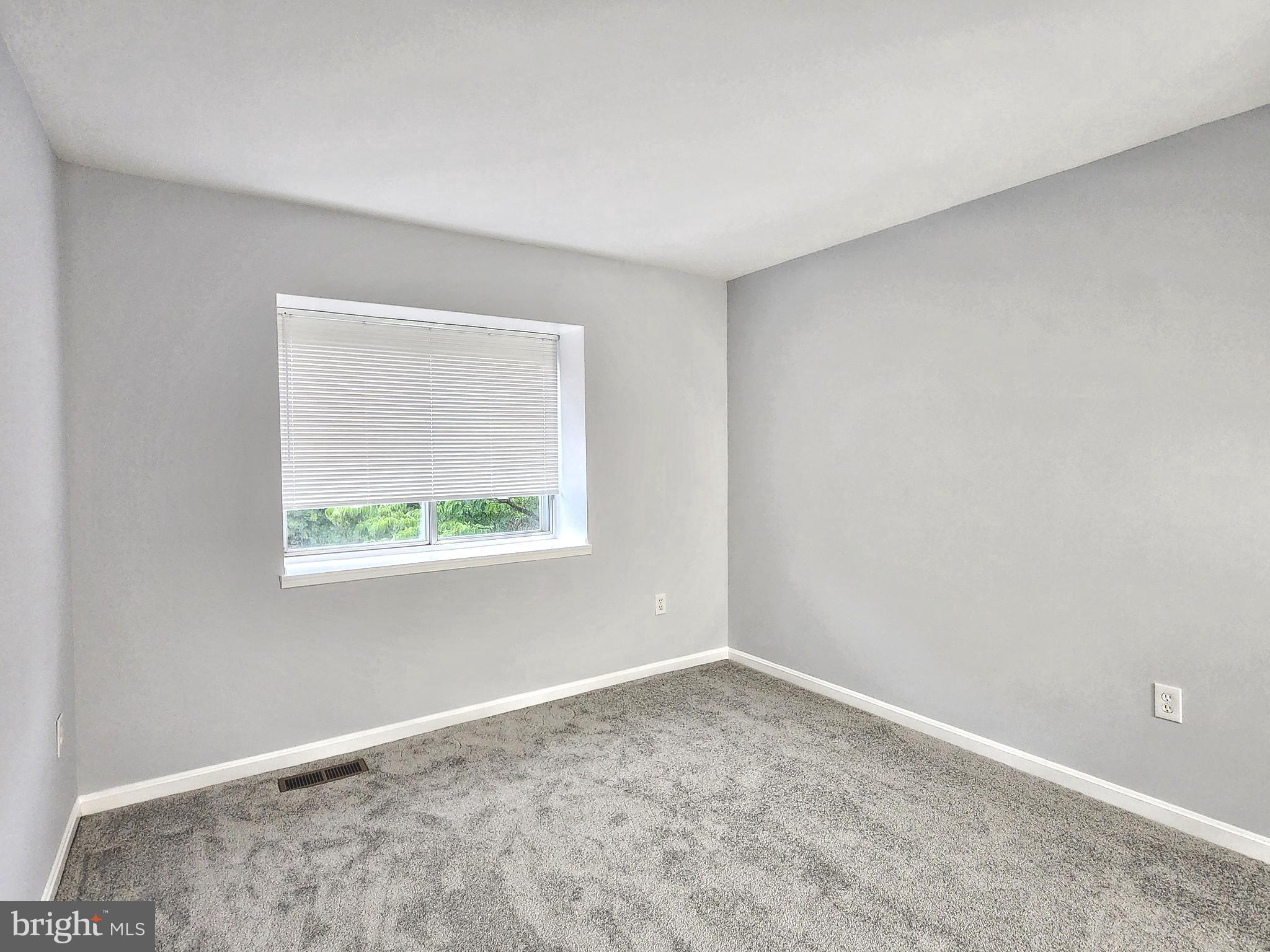 TERRACE TOWNE HOMES OF WOODLAWN - Residential