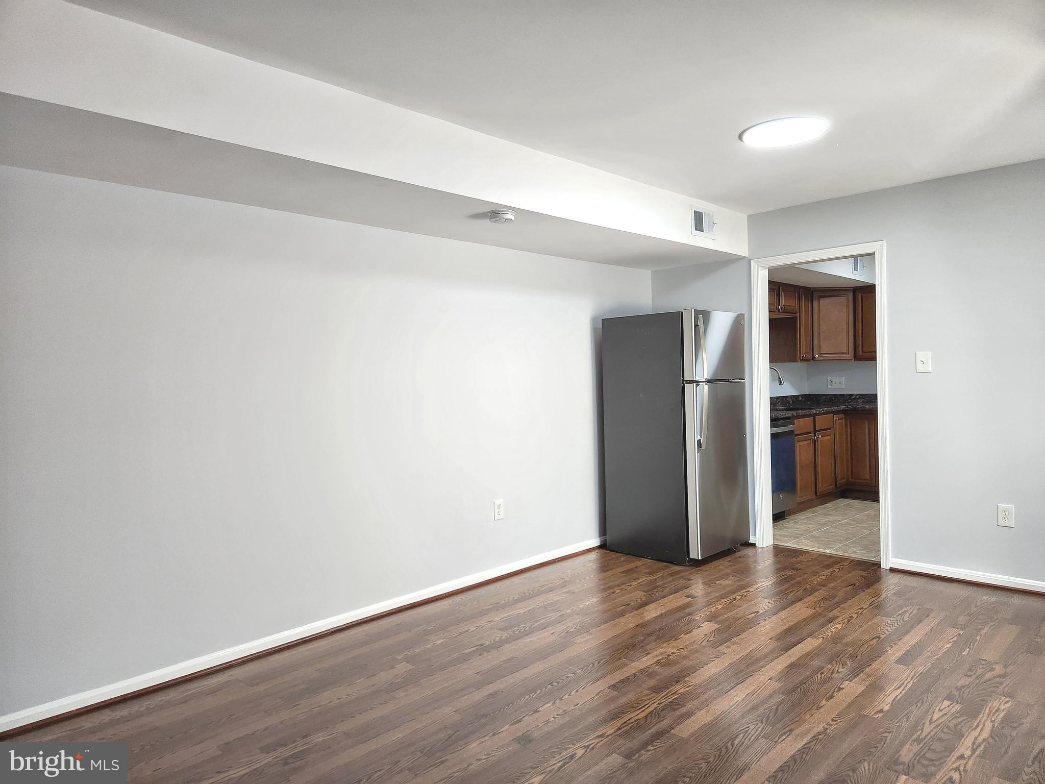 TERRACE TOWNE HOMES OF WOODLAWN - Residential