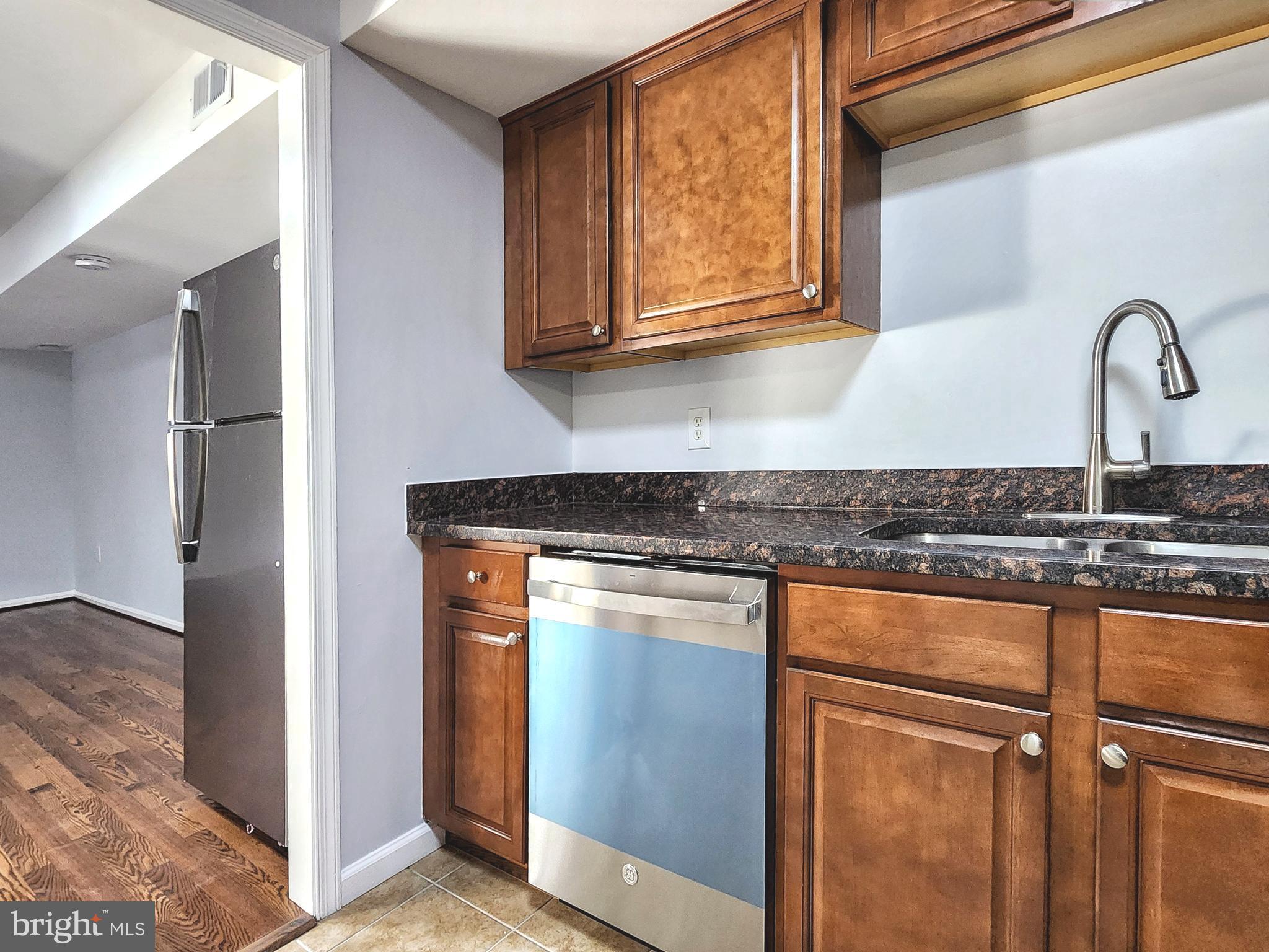 TERRACE TOWNE HOMES OF WOODLAWN - Residential